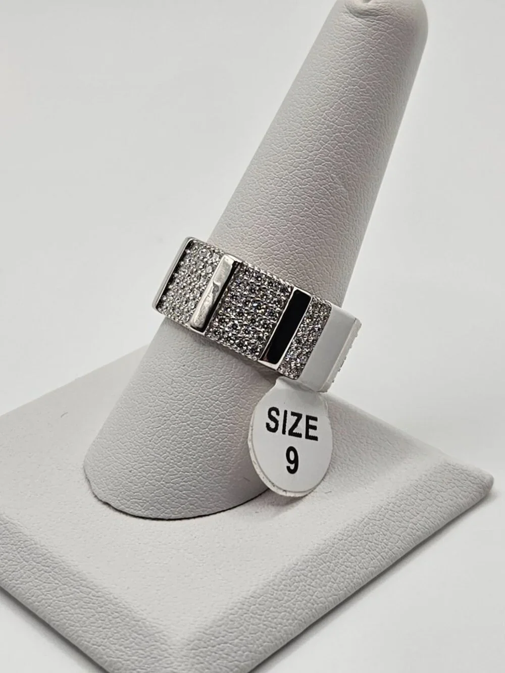 925 Silver 2.40ctw VVS D Moissanite Men’s Pavé Band Ring Size 9